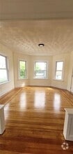 Building Photo - 165 Princeton Ave