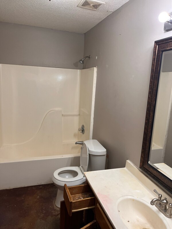 Building Photo - 514 W Ripley Ave