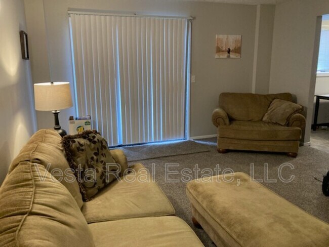 Foto del edificio - 1913 Tracy Dr