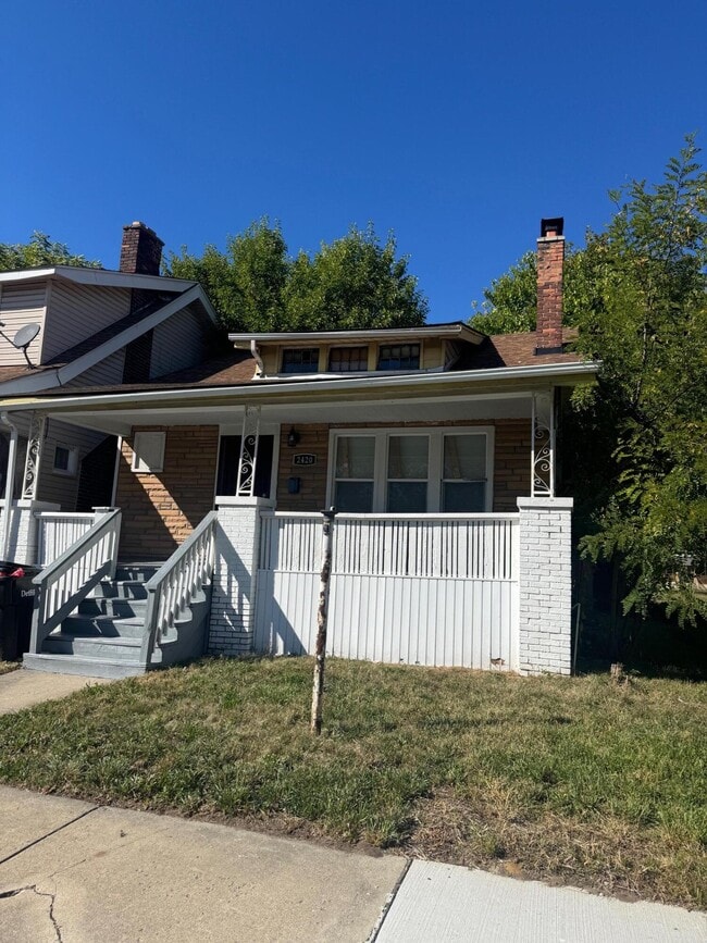Building Photo - 2420 Monterey Ave