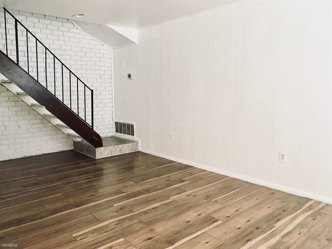 Building Photo - 830 Windstream Way