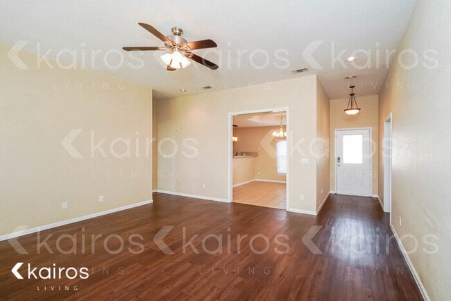 Building Photo - 404 Ali Dr
