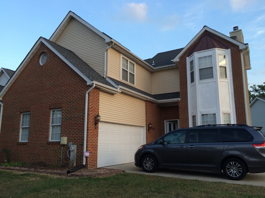 14116 Greenview Dr, Laurel, MD 20708 House Rental in Laurel, MD