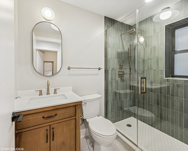 Foto del edificio - 2119 N Clark St