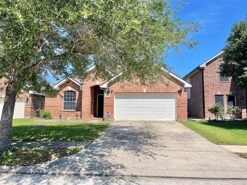 Primary Photo - 13834 Clear Trail Ln