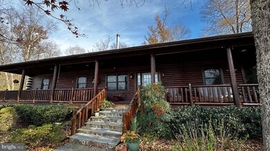 Building Photo - 18304 Hawkins Rd