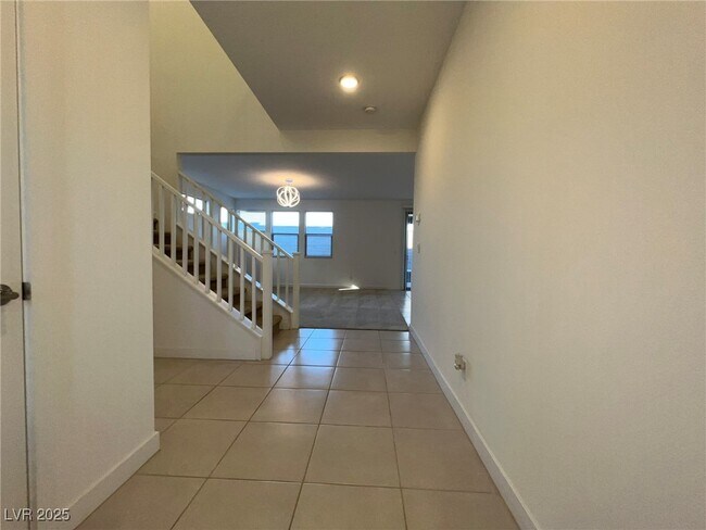 Foto del edificio - 612 Emerson Creek Ct