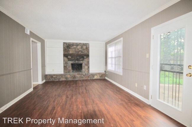 Foto del edificio - 3 br, 2 bath House - 2872 Mendenhall