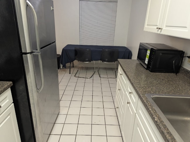 Foto del edificio - 3600 SW 23rd St