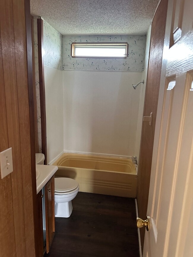 Building Photo - 375 Lorena Meadows Dr