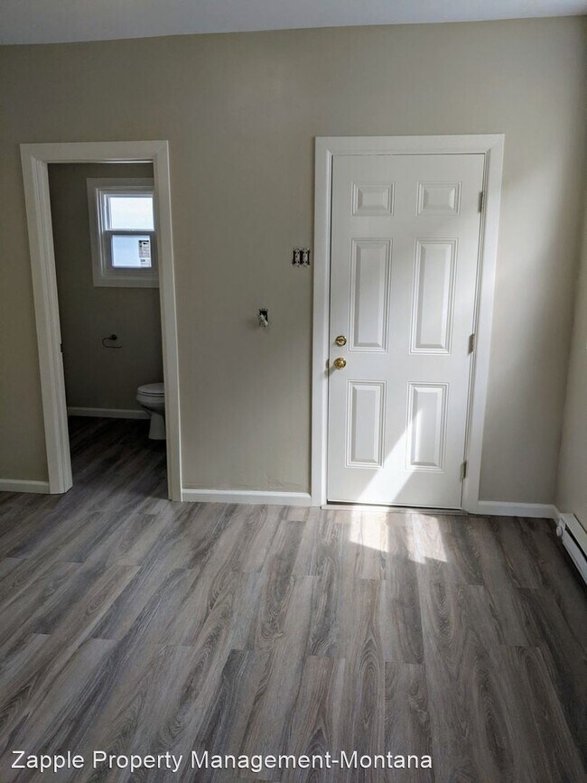 Building Photo - 1 br, 1 bath House - 1006 Delaware