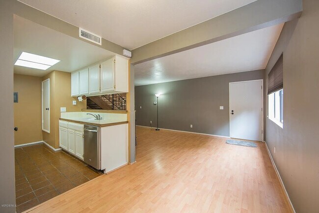 Foto del edificio - 5977 Nelda St