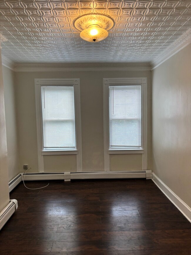 Foto del edificio - 708 6th St