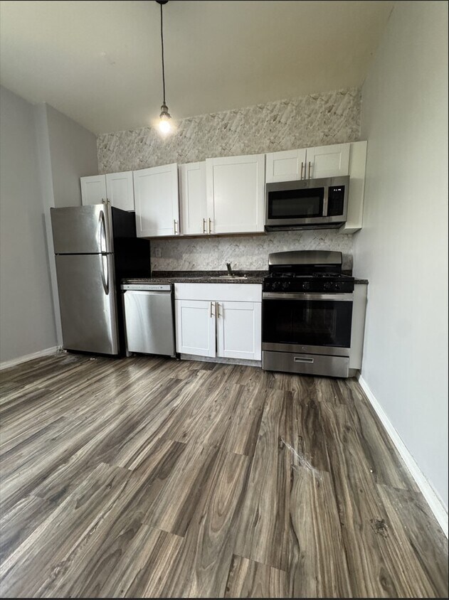 Foto principal - 595 Ocean Ave