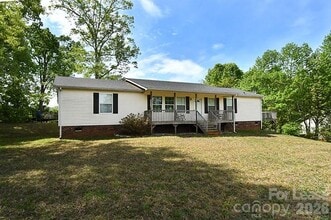 Building Photo - 5211 Foley Dr