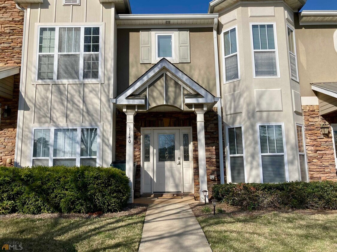 1140 Azalea St, Greensboro, GA 30642 Townhome Rentals in Greensboro