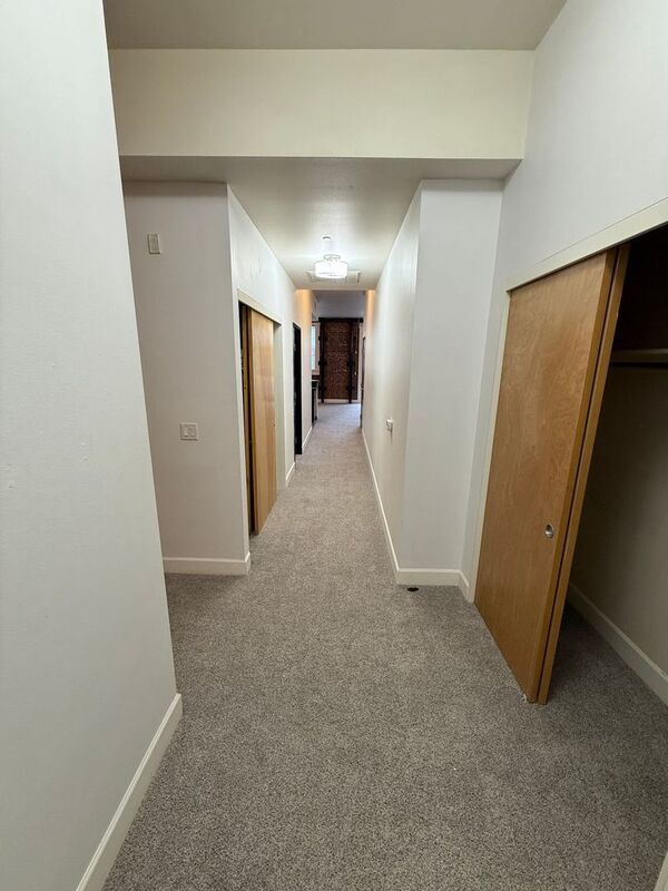 Foto del edificio - 160 Liberty St NE