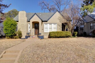 Building Photo - 4128 Pershing Ave