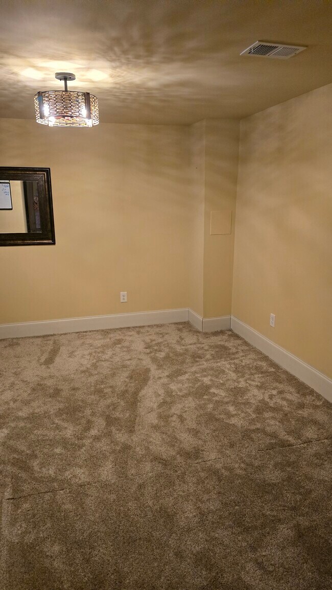 Second Bedroom - 3130 Aldridge Ct.
