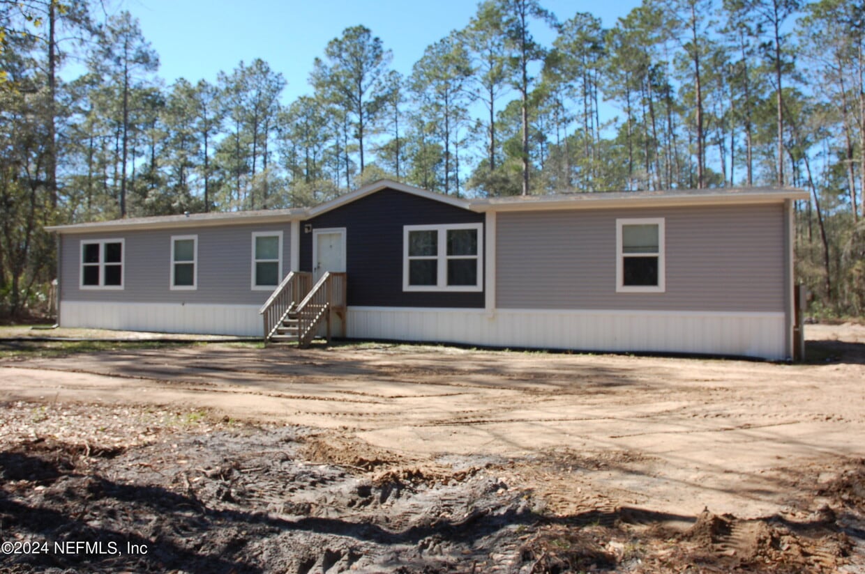 10015 Delgado Ave, Hastings, FL 32145 House Rental in Hastings, FL