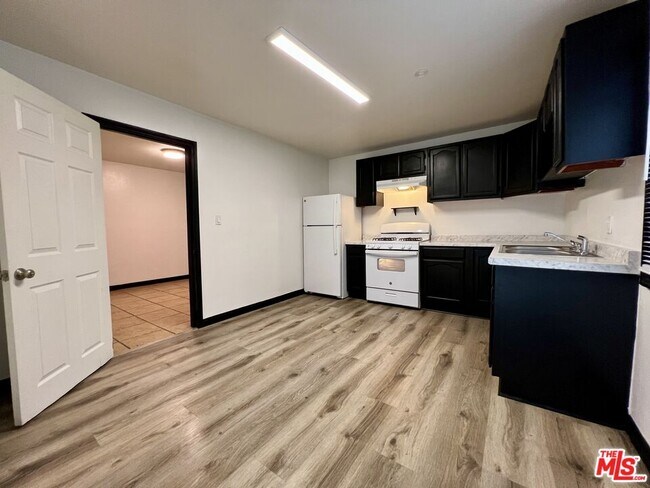 Foto del edificio - 1702 S Union Ave