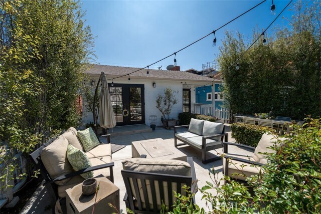 Foto del edificio - 712 Larkspur Ave