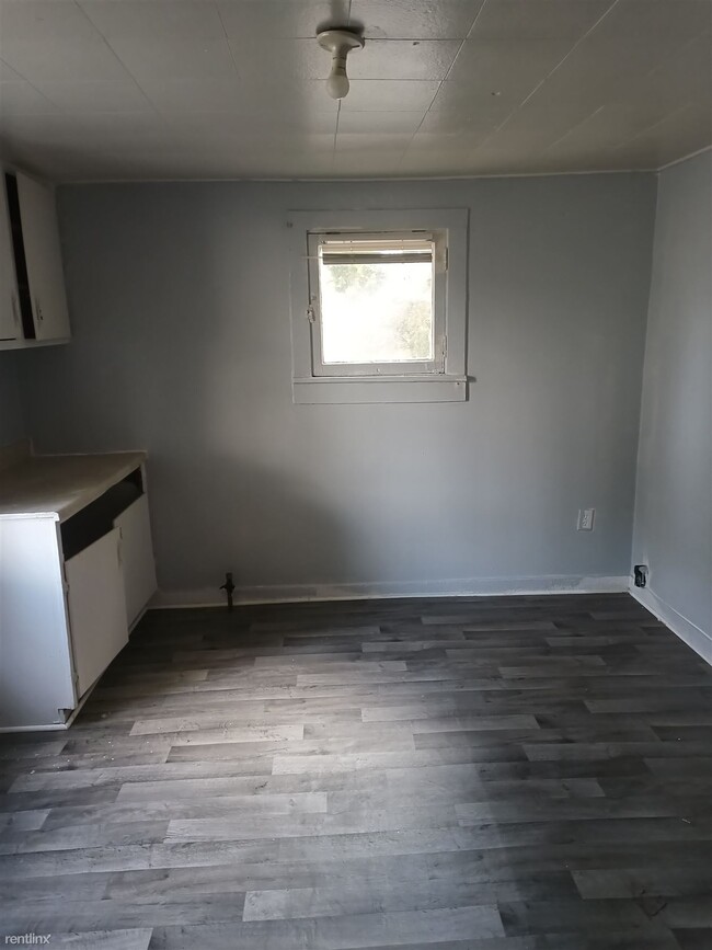 Foto del edificio - 1 br, 1 bath Duplex - 603 South Main Stree...