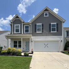 Building Photo - 4028 Centerpiece Ct