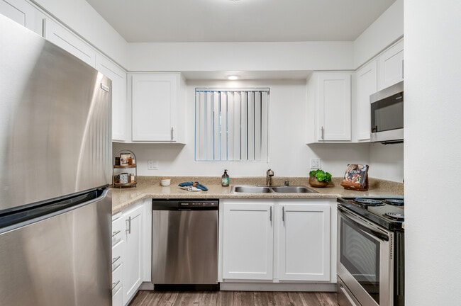 Kitchen - Monterey Pines Apartments