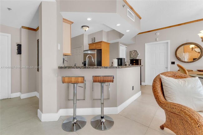 Foto del edificio - 3235 NE 184th St
