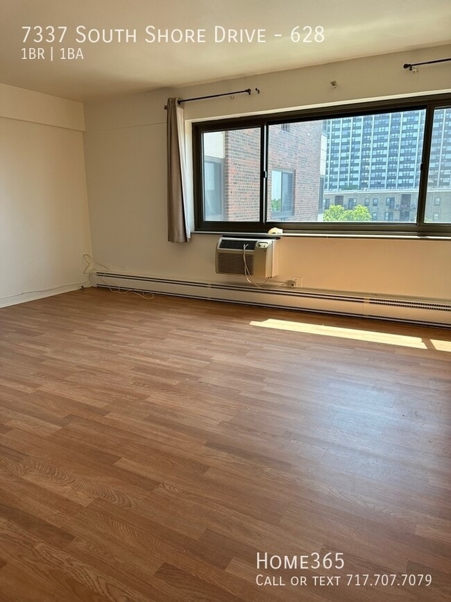 Building Photo - Absolutely Amazing 1 Bedroom 1 Bathroom Ap...