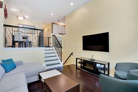 Foto principal - 400 Kingston Ct
