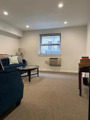 Foto del edificio - 211 Thompson St