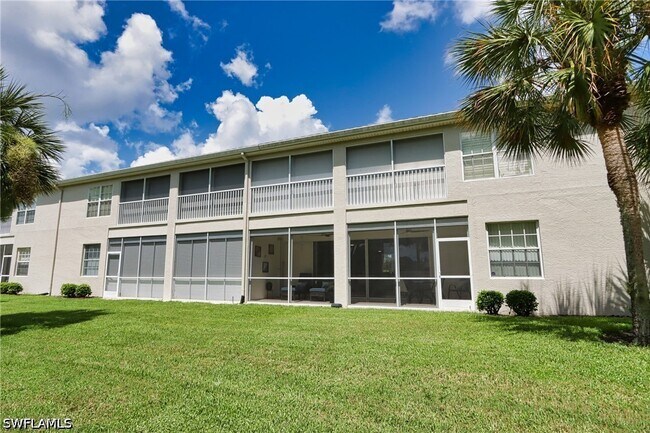Foto del edificio - 13140 Hamilton Harbour Dr