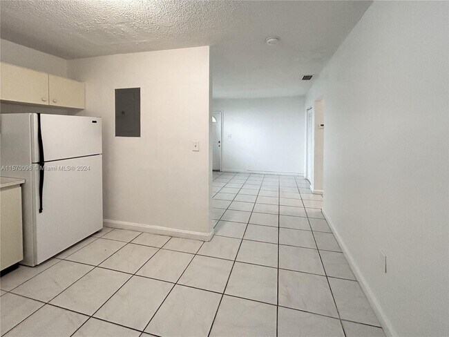 Building Photo - 220 NW 59th St