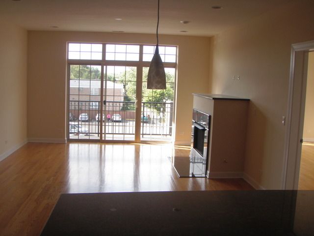 Foto del edificio - 3152 W Devon Ave