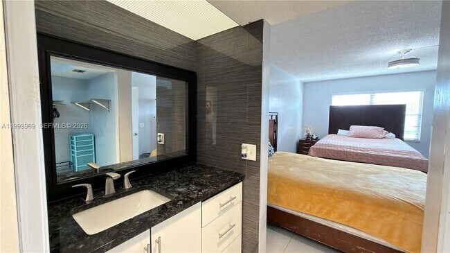 Foto del edificio - 12500 SW 5th Ct
