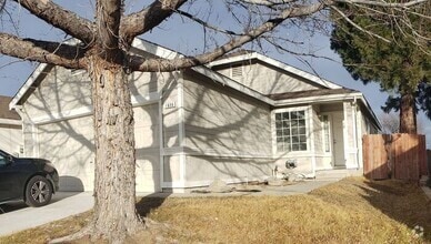Building Photo - 1656 Marinette Ct