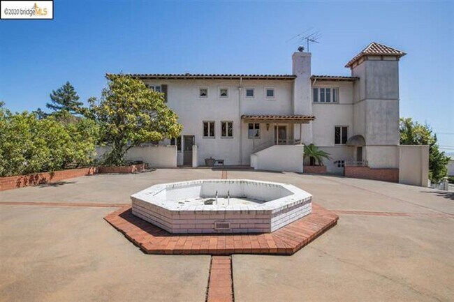 Foto del edificio - Luxury Upper Piedmont Estate