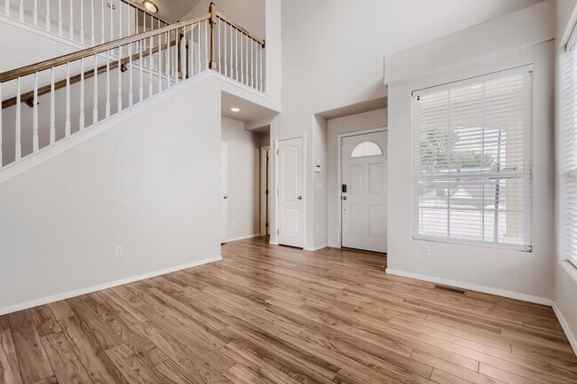 Foto del edificio - 8870 Christy Ct