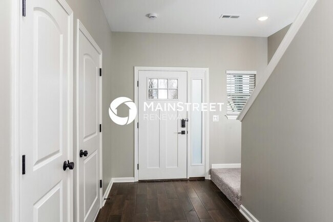 Building Photo - 3 Bedroom Pet-Friendly Home in Jeffersonvi...
