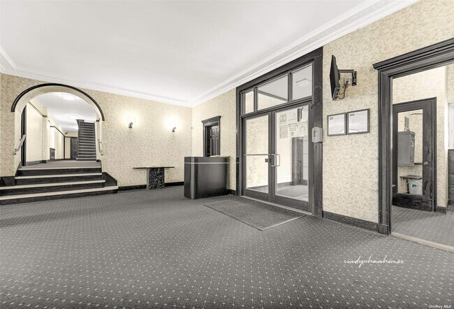 Foto del edificio - 69-09 108th St