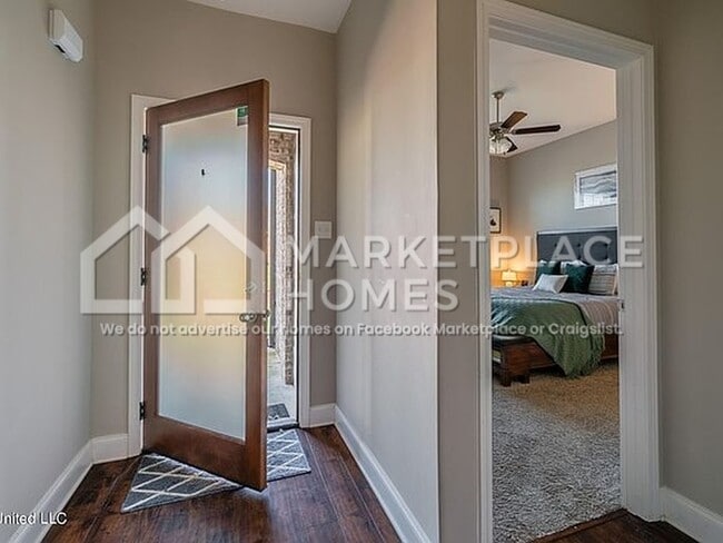 Foto del edificio - 8295 Blue Ridge Dr