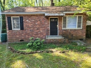Building Photo - 3232 Brookwood Ct