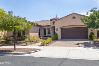 Building Photo - 4571 N Arbor Way