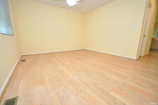 Building Photo - 6200 Deerwood Pl