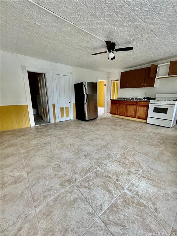 Building Photo - 89 Madison St