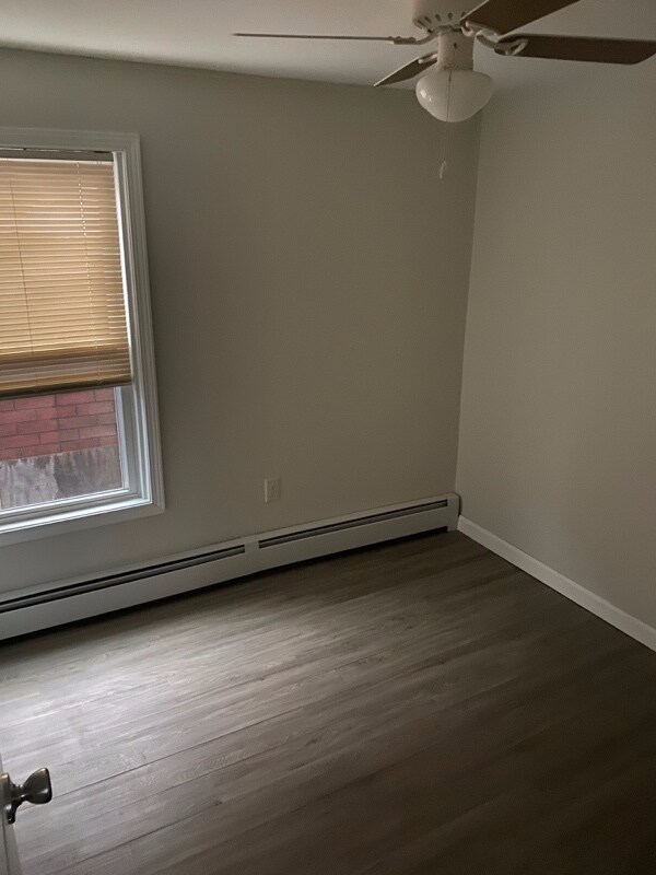 71 Meadow St Unit 2, Windham, CT 06226 Room for Rent in Windham, CT