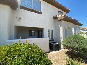 Building Photo - 1028 Allure Dr