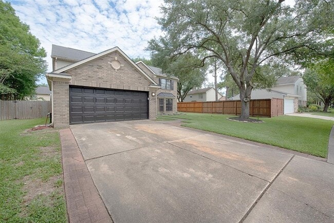 Building Photo - 2030 Cutter Dr